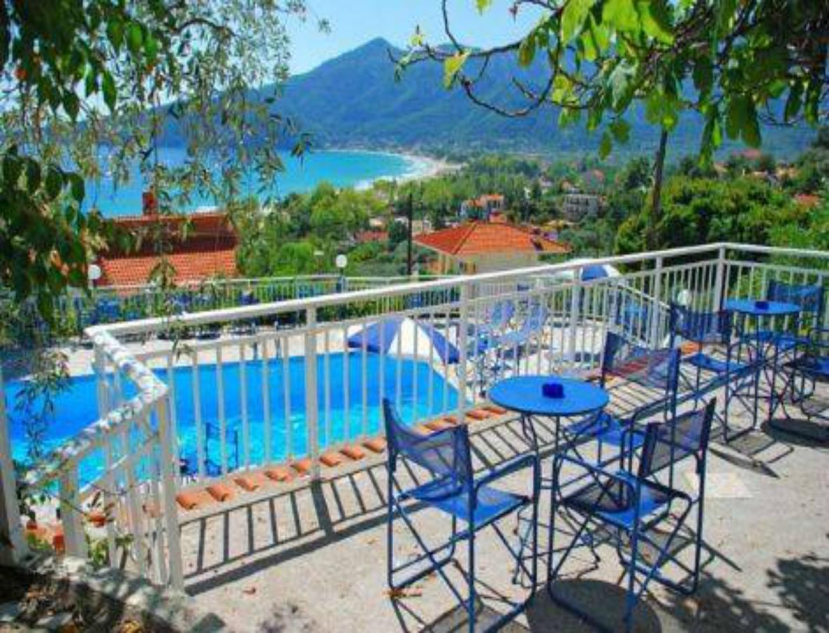 Emerald Aparthotel 2*