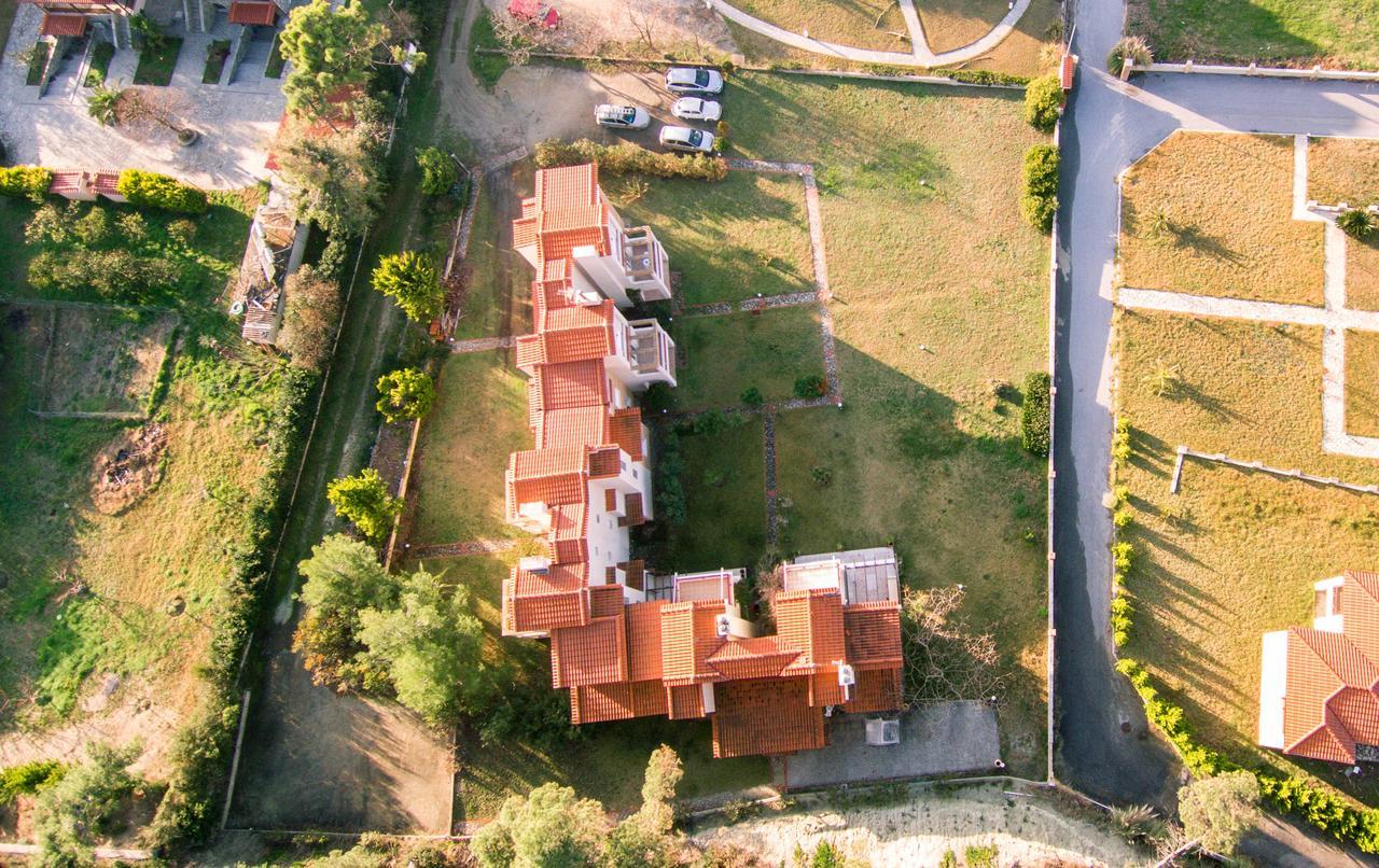 Sunset Villa *