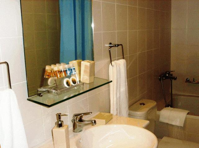 Dioscouri Hotel