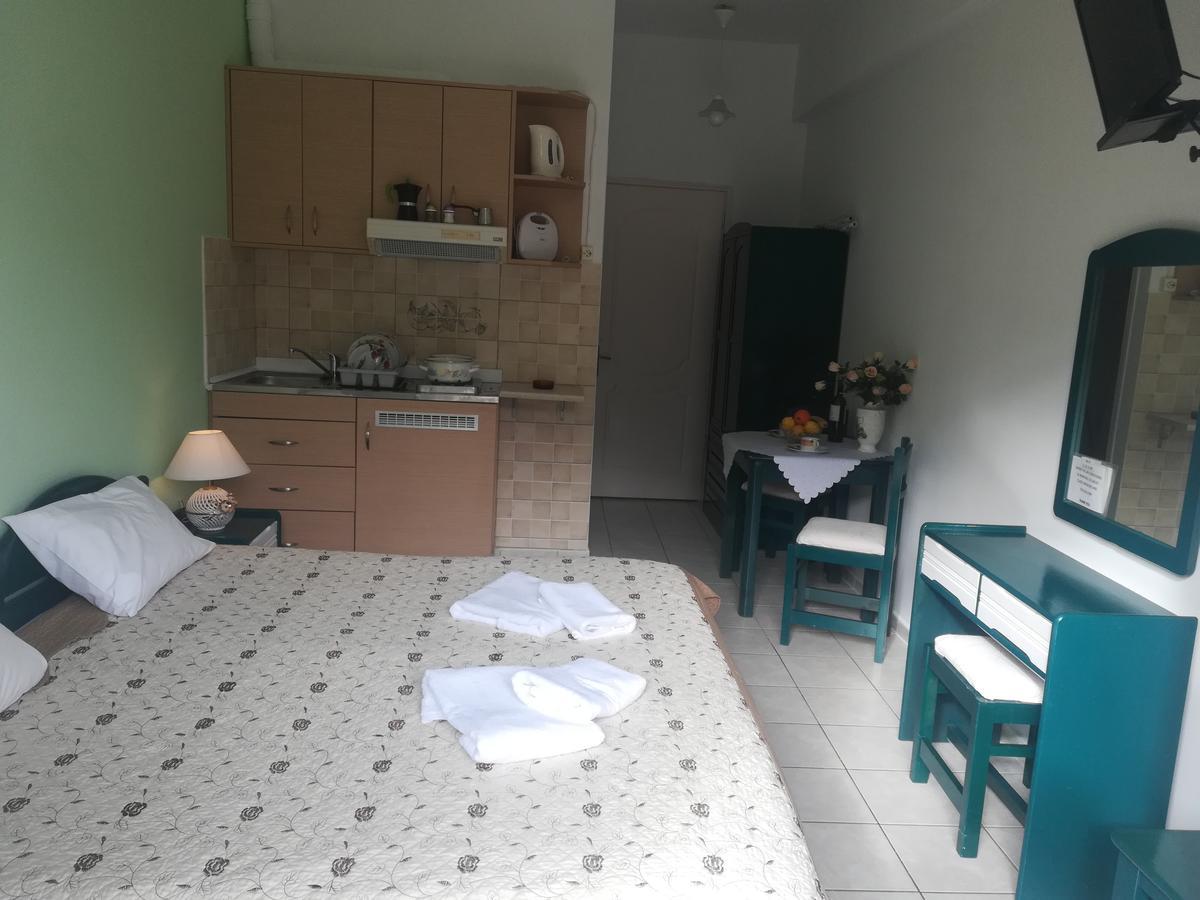 Konstantinos Apartment Agia Efimia