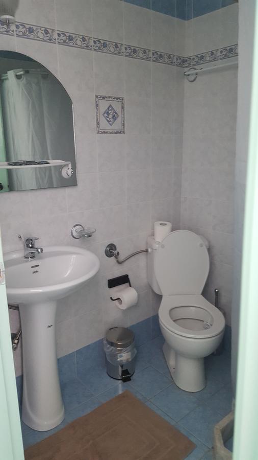 Nerissa Hotel *