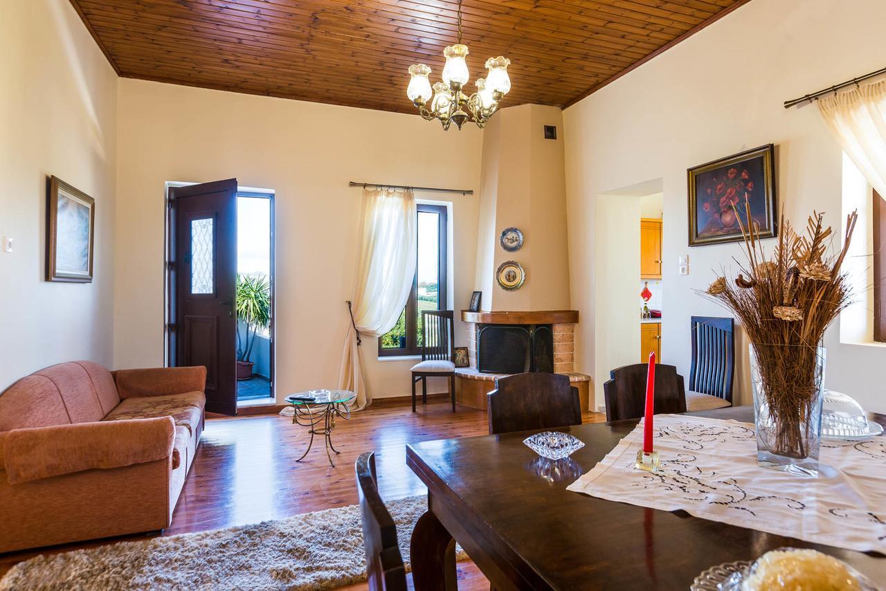 Lefteris House Villa *
