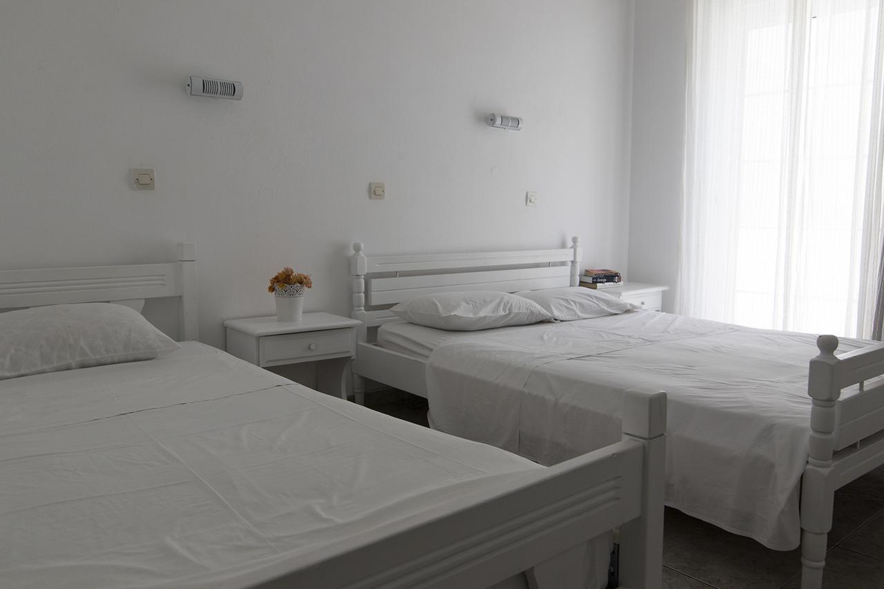 Hotel Armadoros / Backpackers 2*