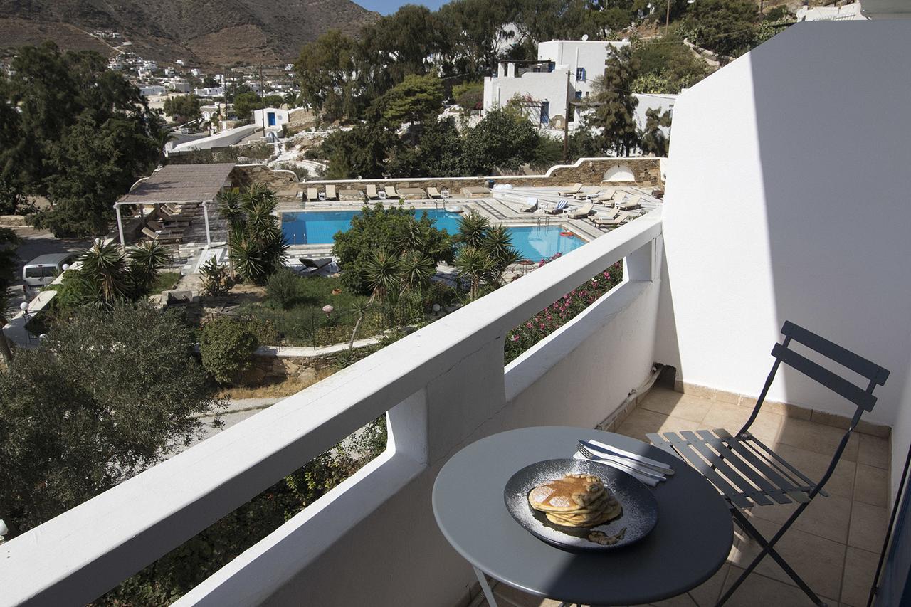 Hotel Armadoros / Backpackers 2*