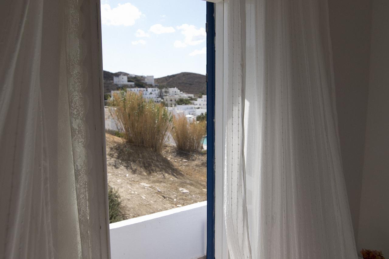 Armadoros / Backpackers Hotel
