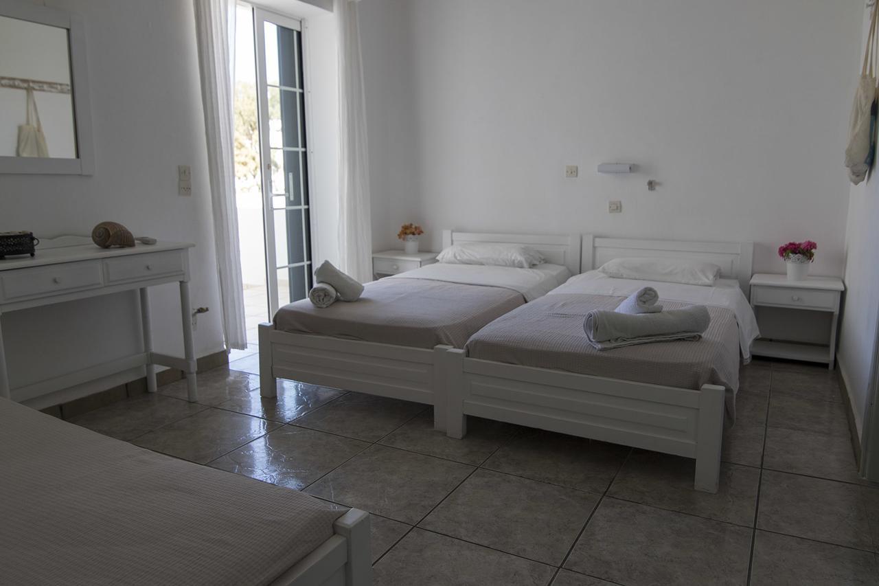 Armadoros / Backpackers Hotel 2*