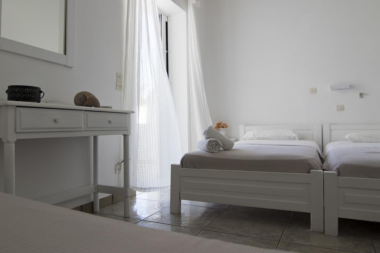 Armadoros / Backpackers Hotel 2*