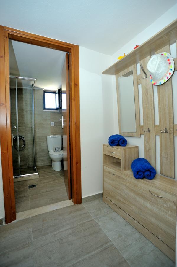 Villa Pithari *