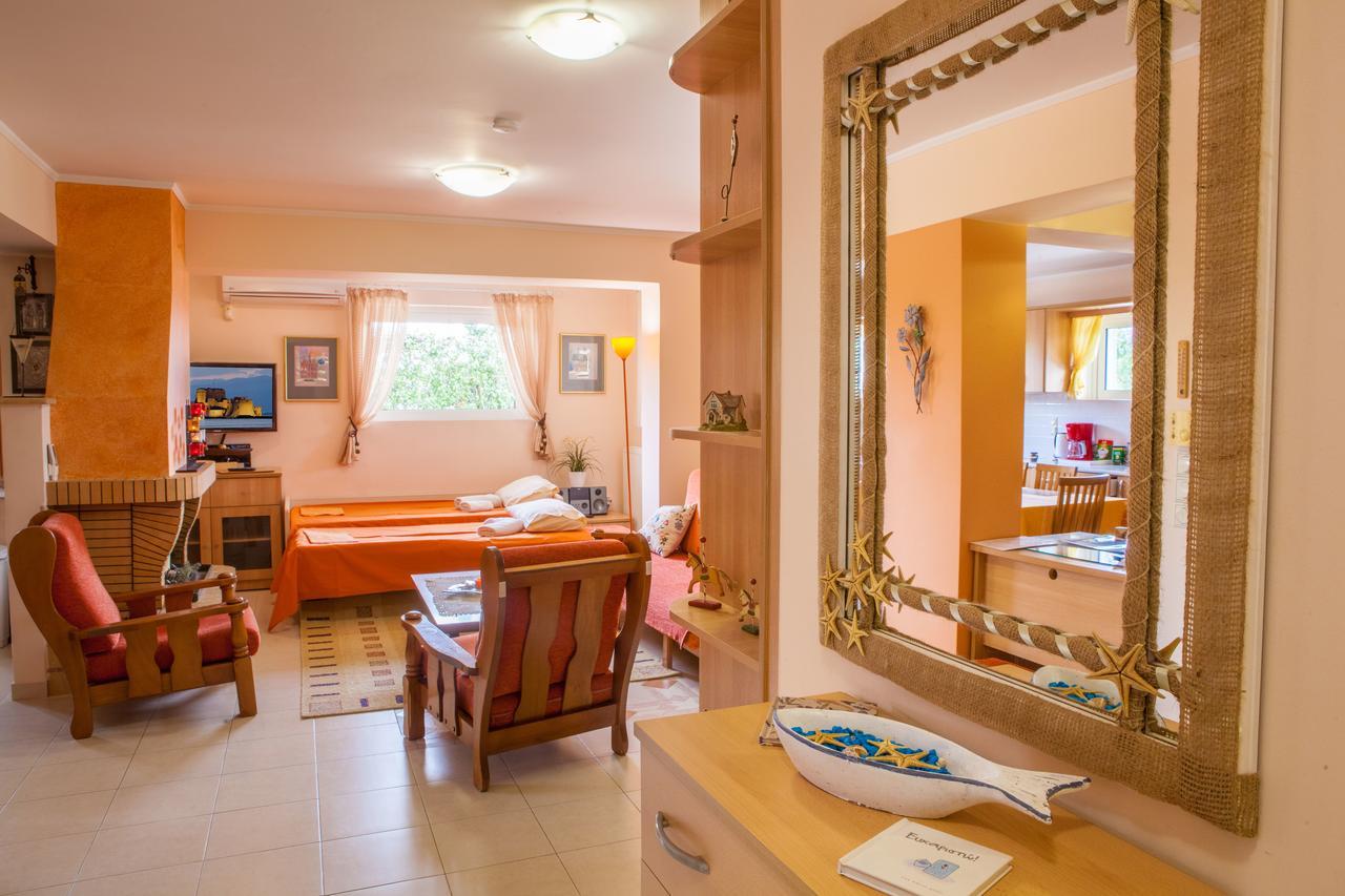 Iris-gogo House Nafplio