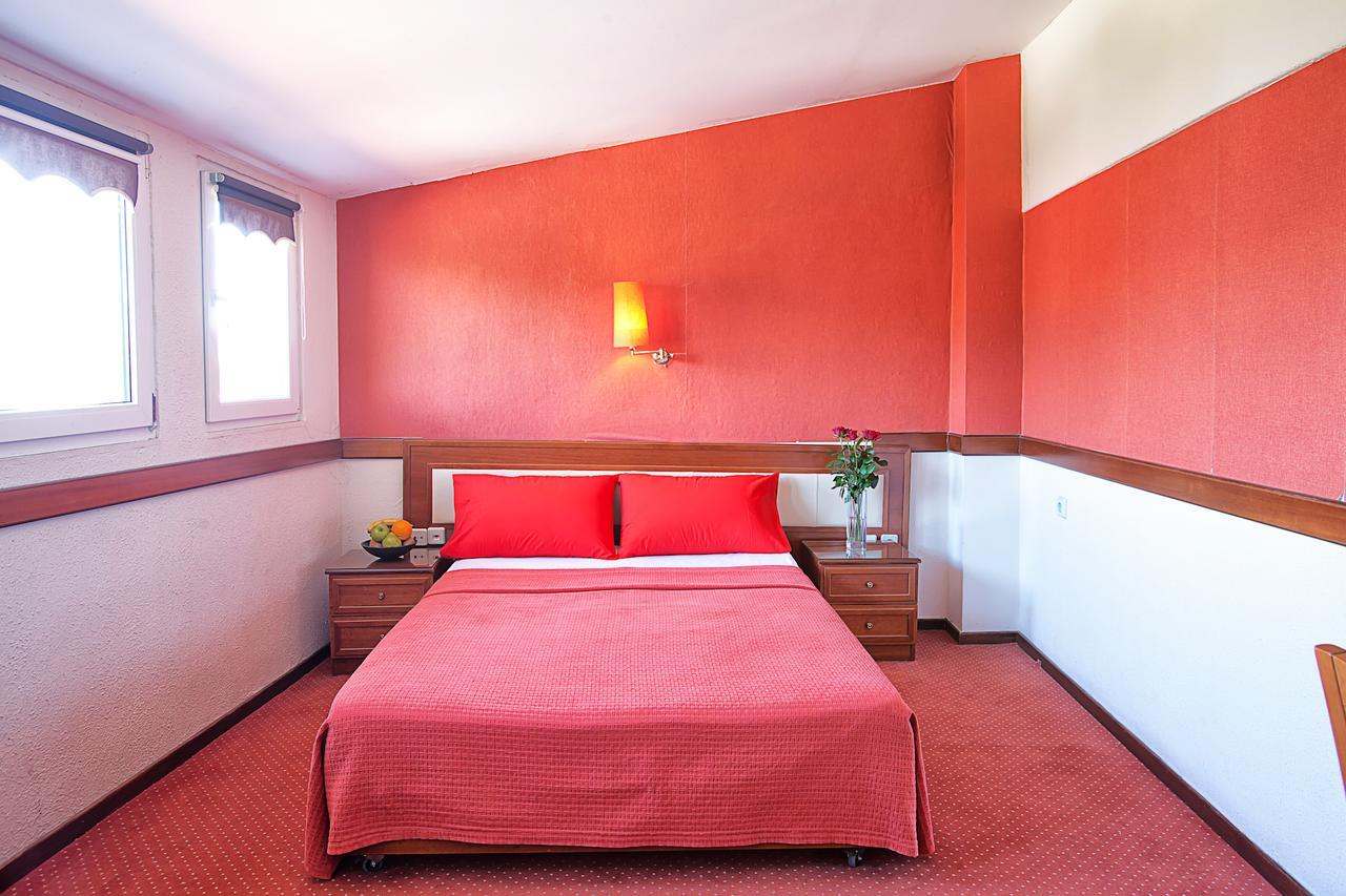 Anastassiou - Bike And Motorcycle Friendly Hotel