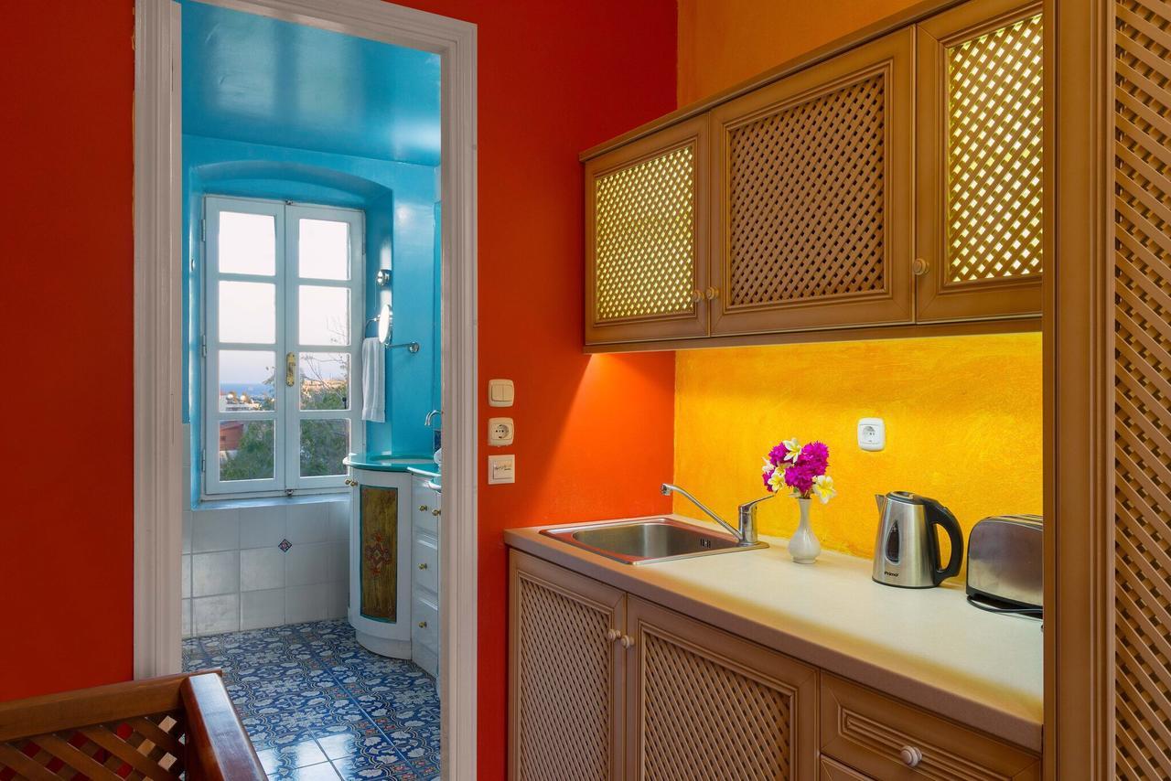 Hotel Nikos Takis Fashion Boutique 4*
