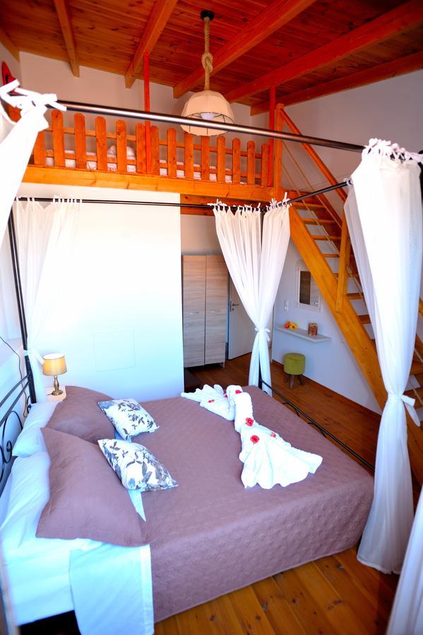 Pithari Villa *