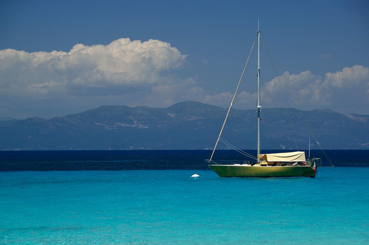 Phoenica * Antipaxos