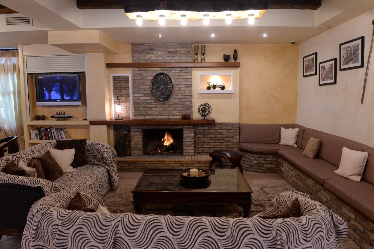 Hotel Anesis 3*