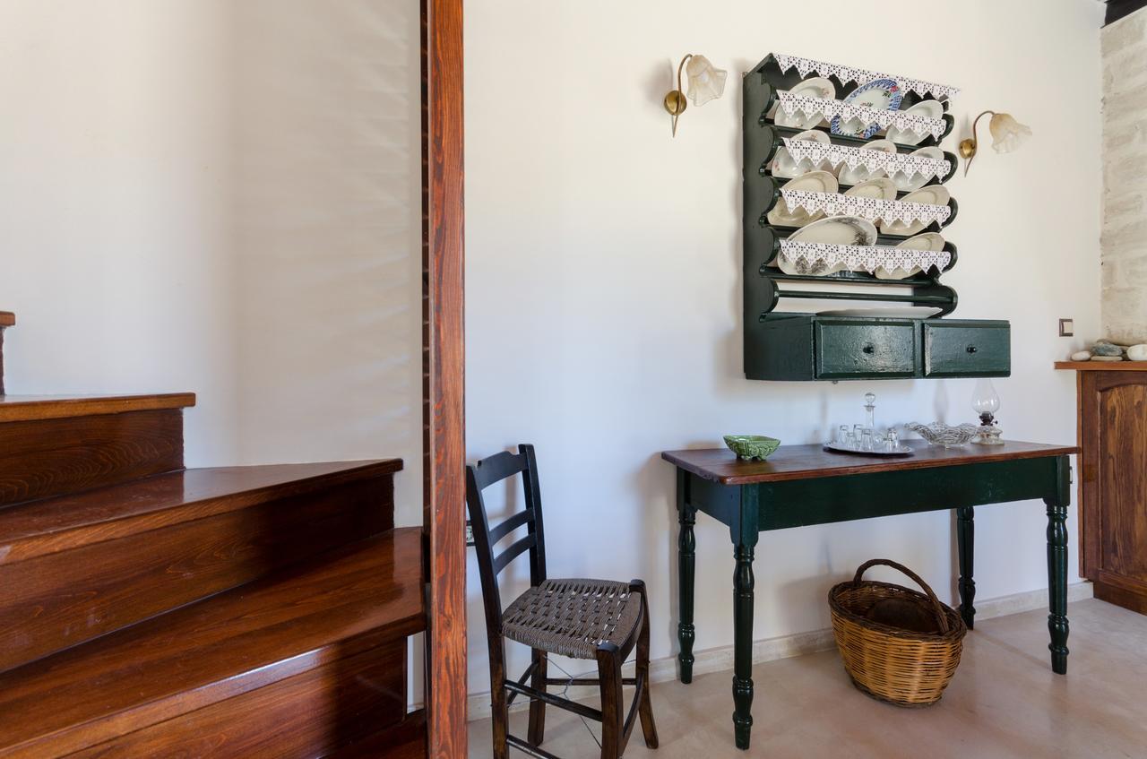 Dim Art Stone House Villa