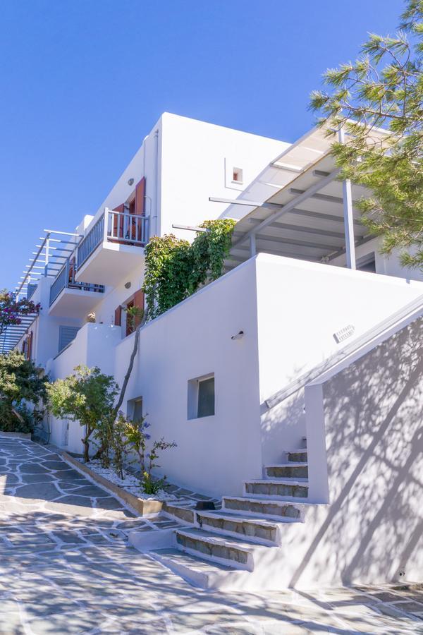 Hotel Manto Naousa (Paros)