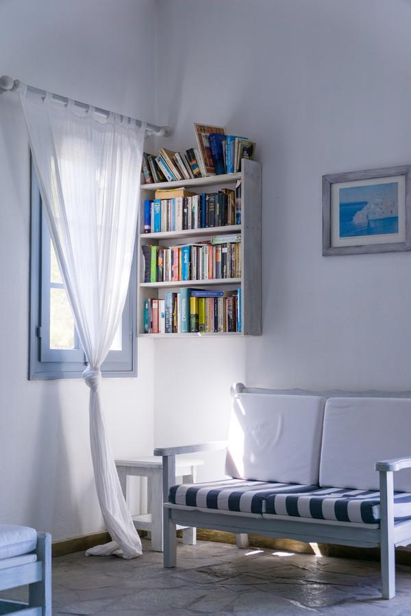 Manto 2* Naousa (Paros)