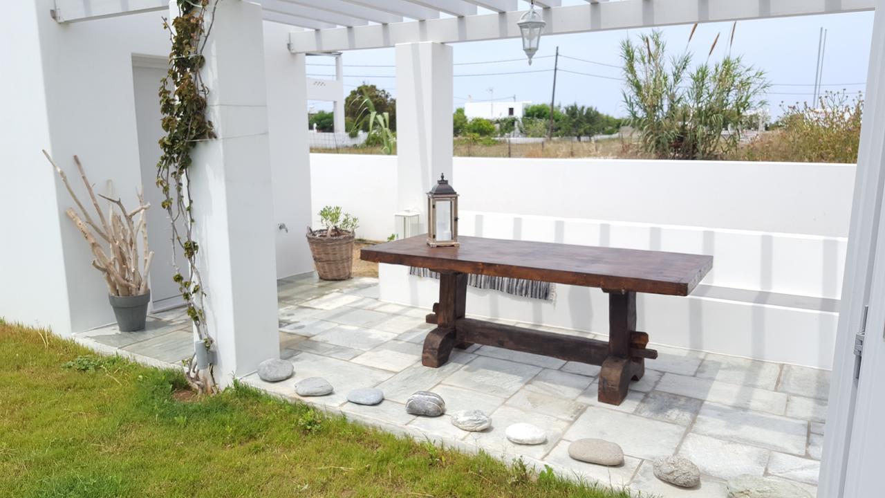 Akrotiri Villa