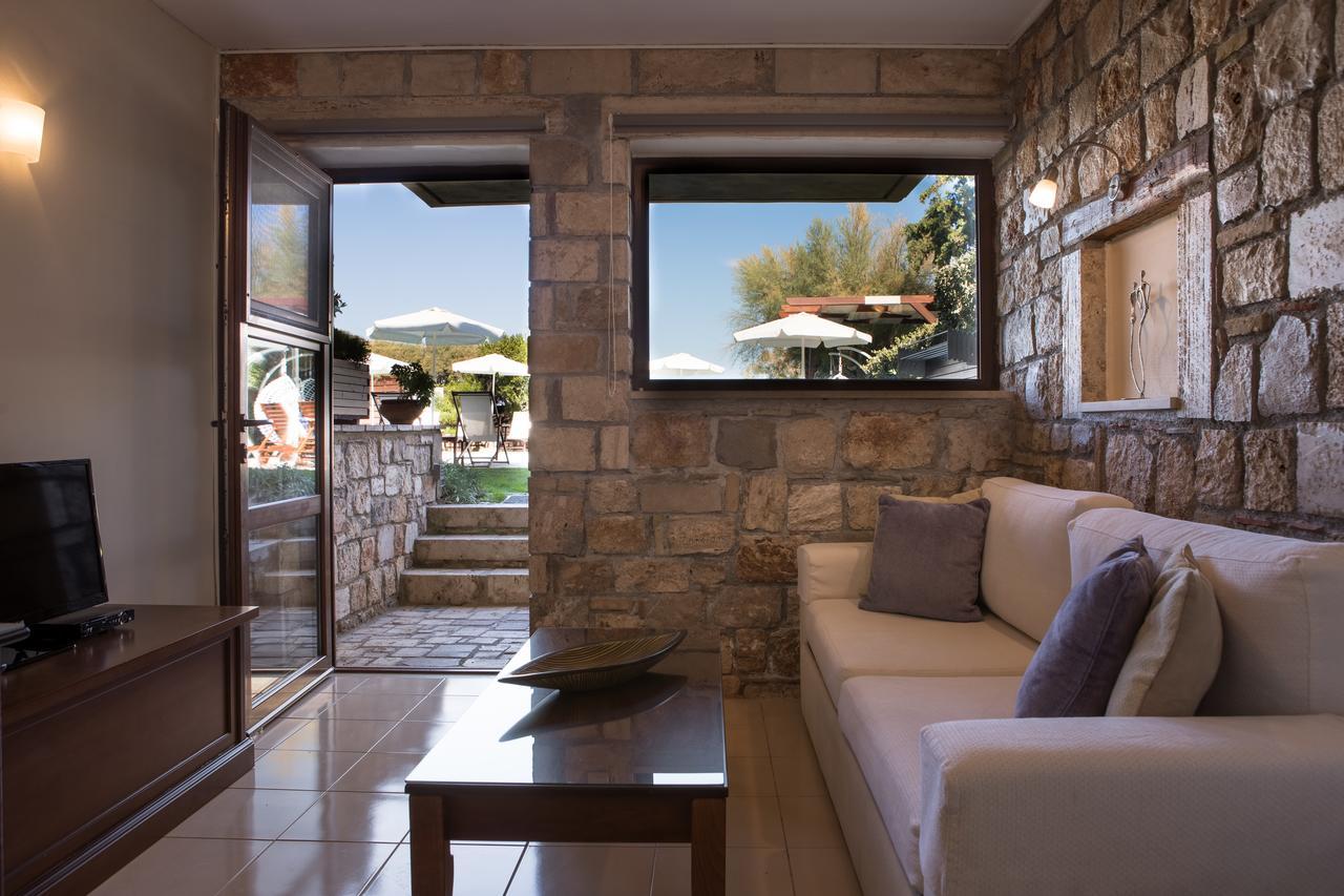 Aparthotel Enalio