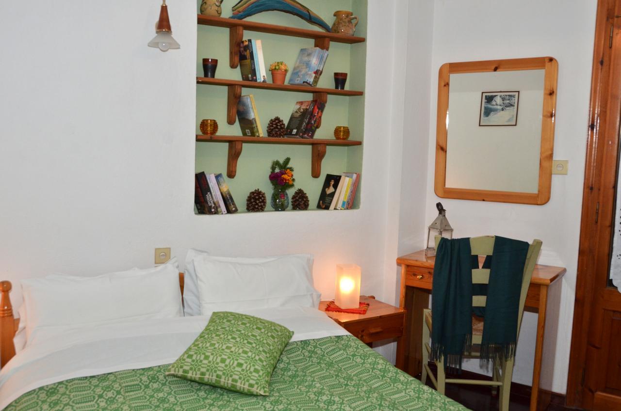 Hotel To Balkoni Tis Agorianis 2*
