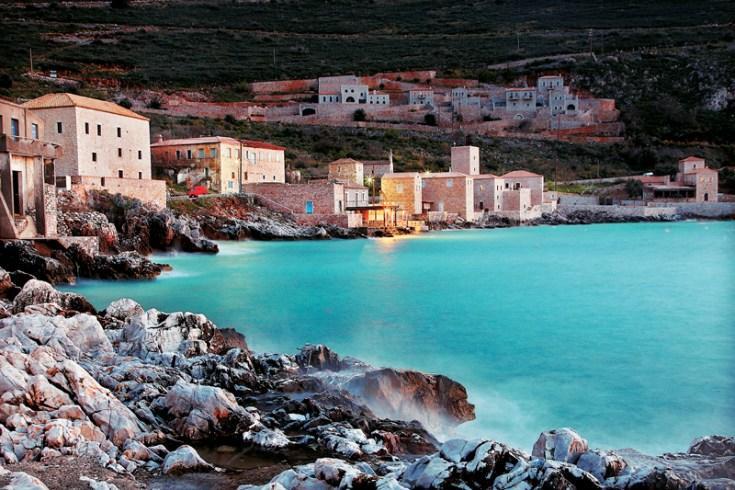 Sophia Limeni Apartments And Studios *