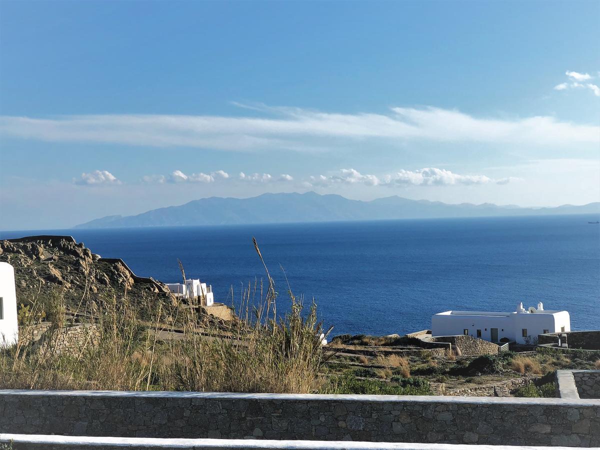 Mando Pool Villas W Sea Views - Five Bedrooms Villa