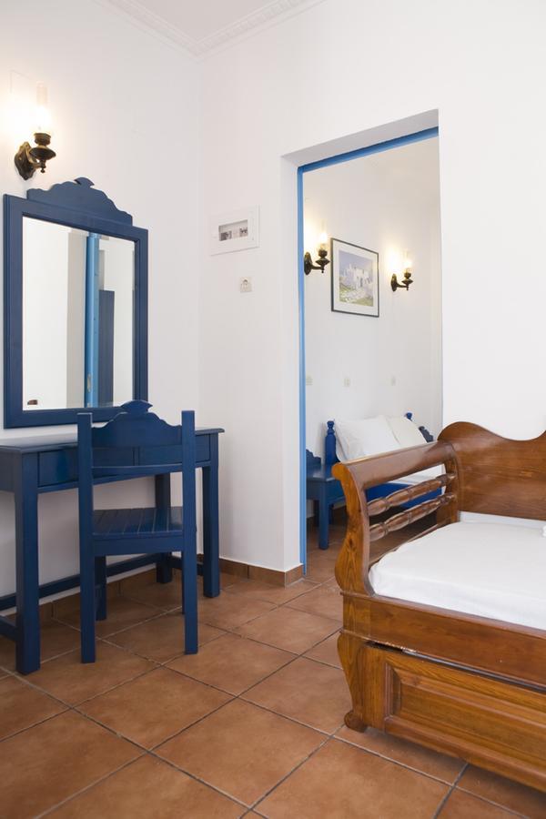 Aeri Apartment Perissa (Santorini)