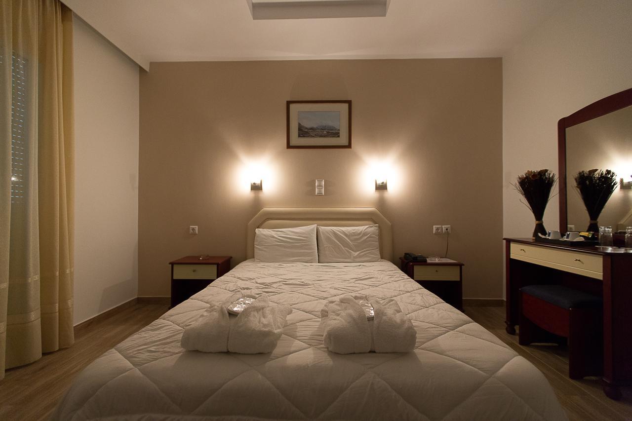Flisvos Guest house