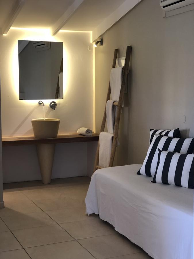 Aparthotel Parthenis &