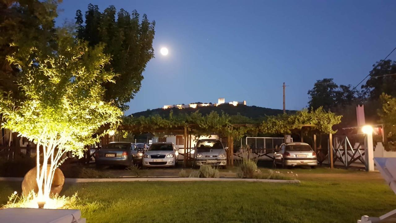 Efrosini & Aparthotel
