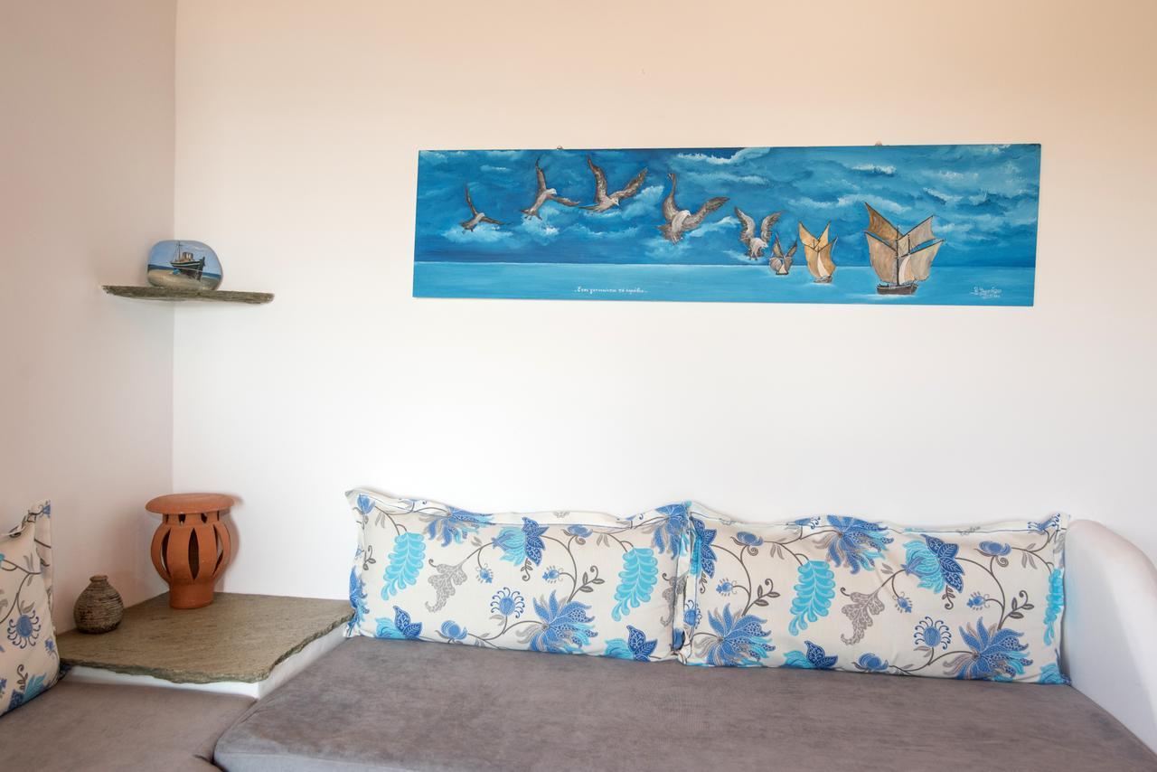 Albatross Apartment Agios Sostis (Tinos)