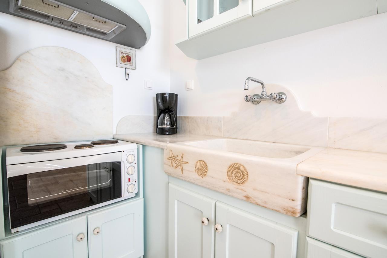 Albatross Apartment Agios Sostis (Tinos)