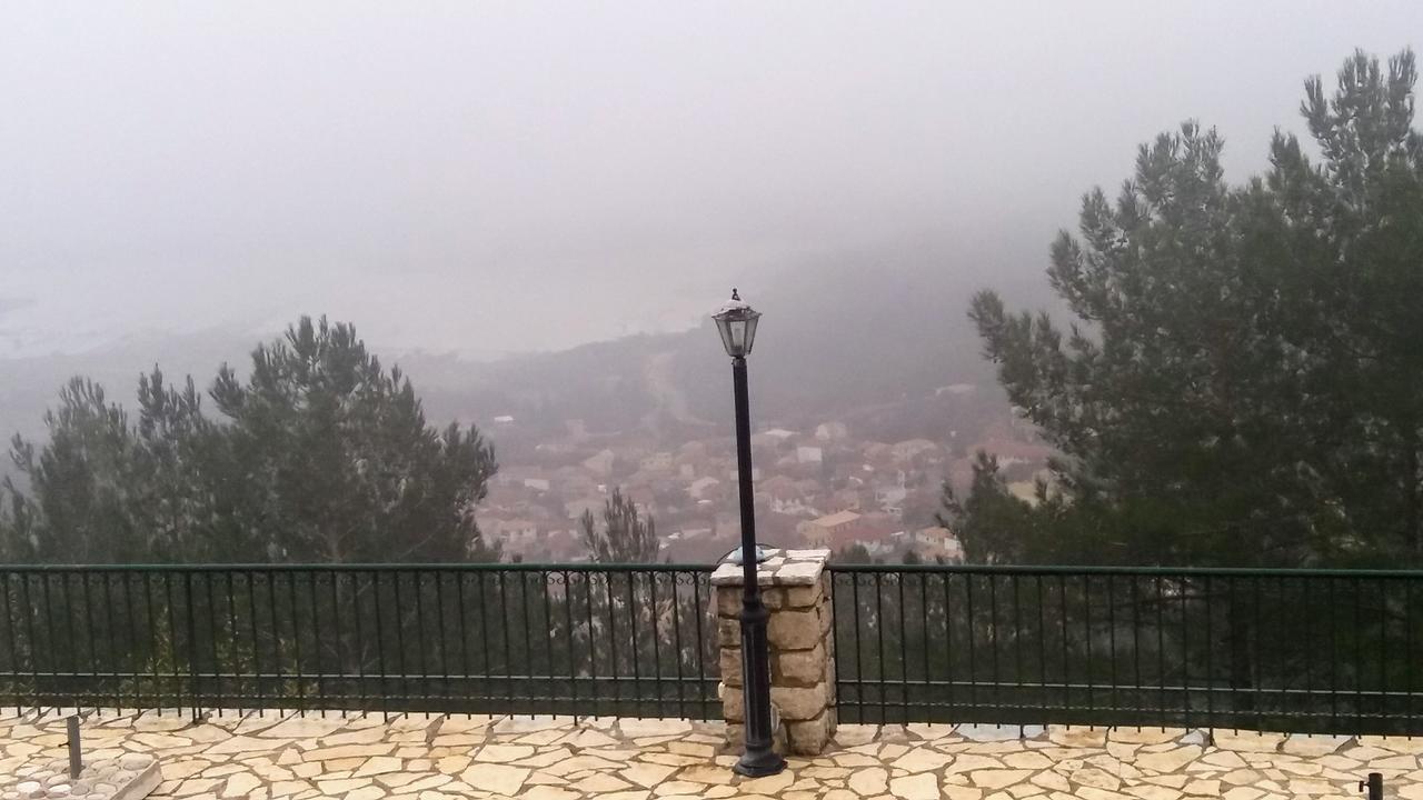 Estate Dafnopanagia Magda Villa Karia (Lefkada)