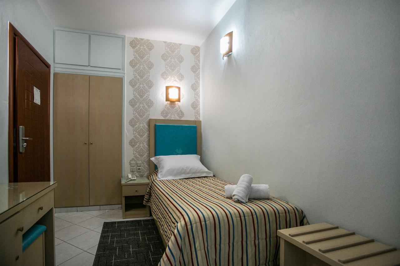 Life Hotel