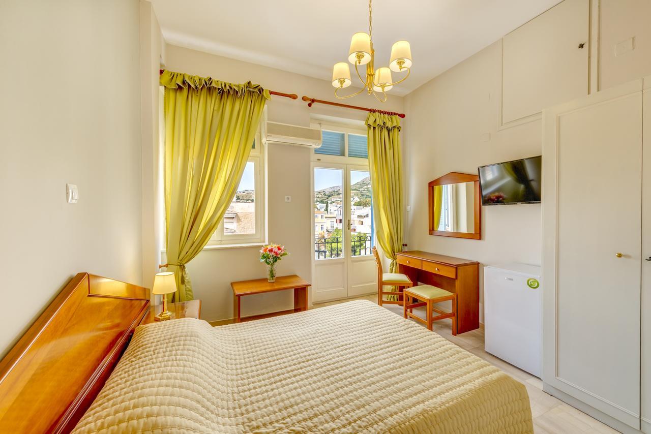 Halaris Hotel Ermoupoli