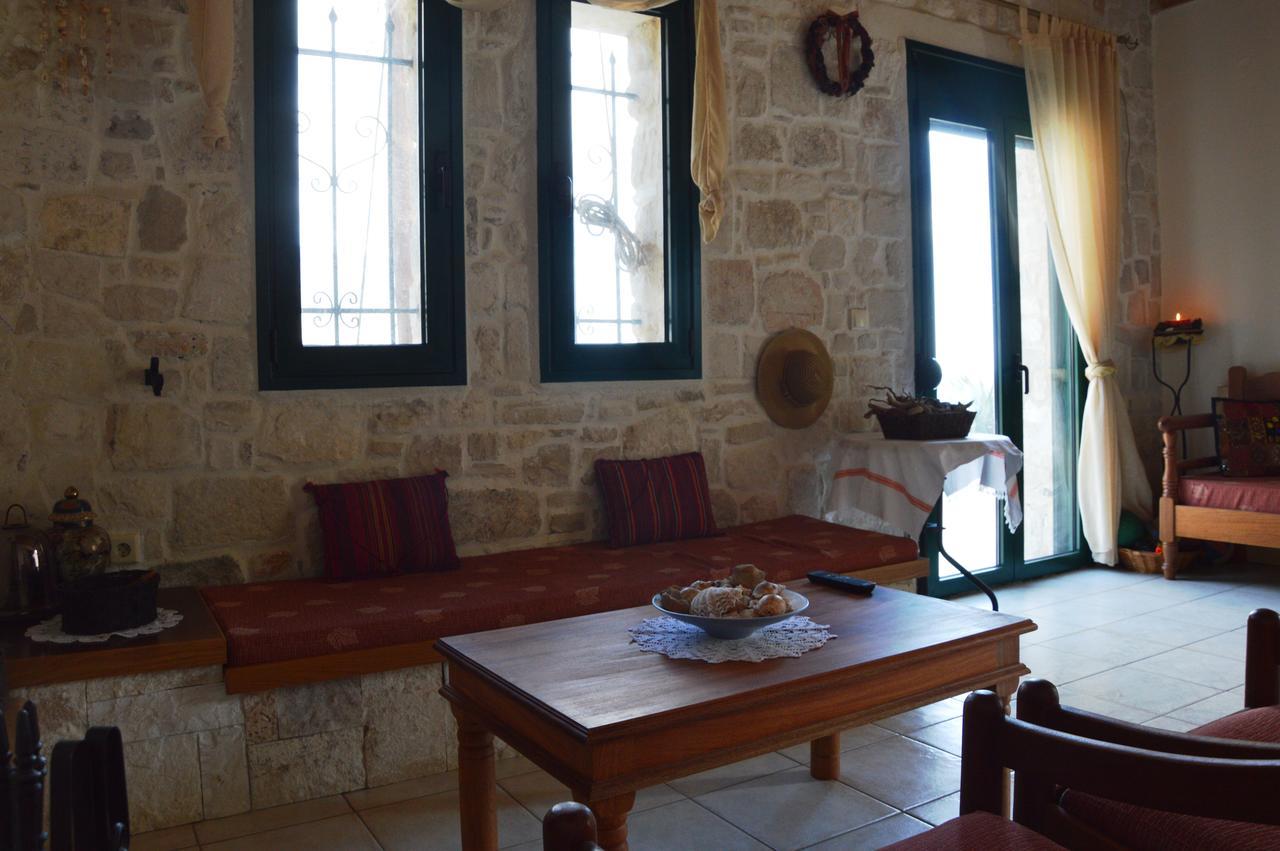 Aeriko House Holiday home *