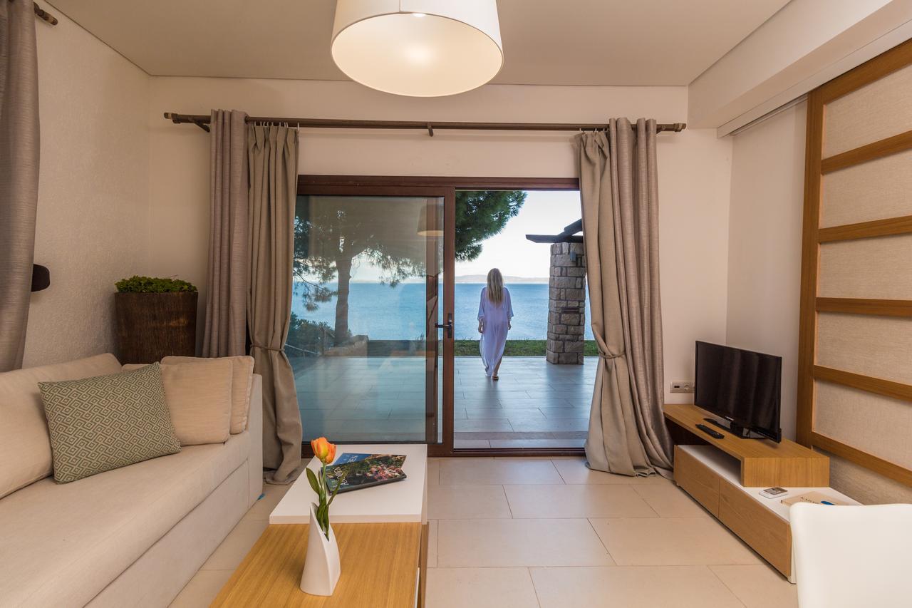 Nissi View Villa *