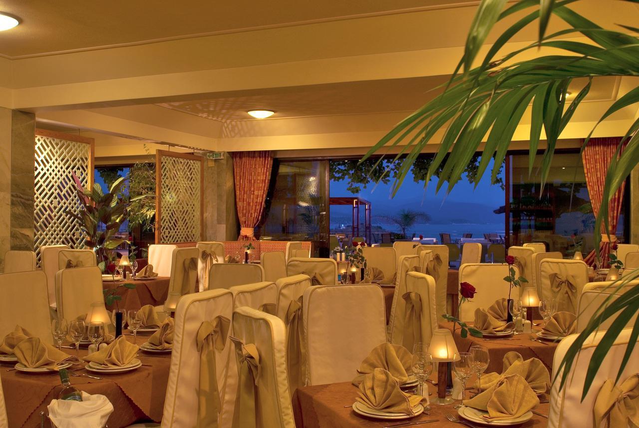 John & George 4* Tolo