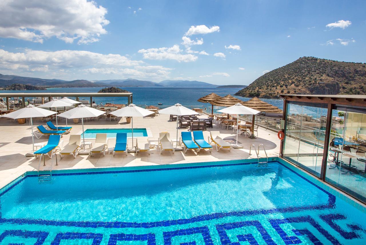 John & George Hotel 4*