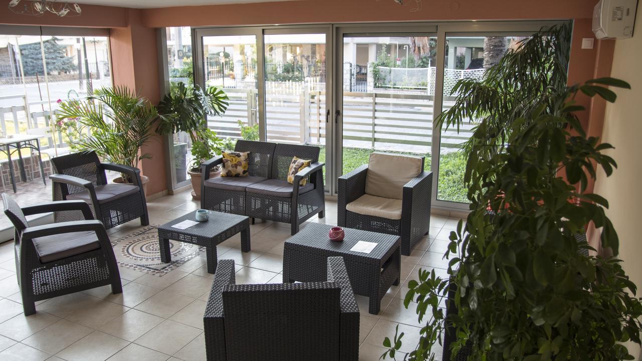 Four Seasons 2 * Paralia Katerinis