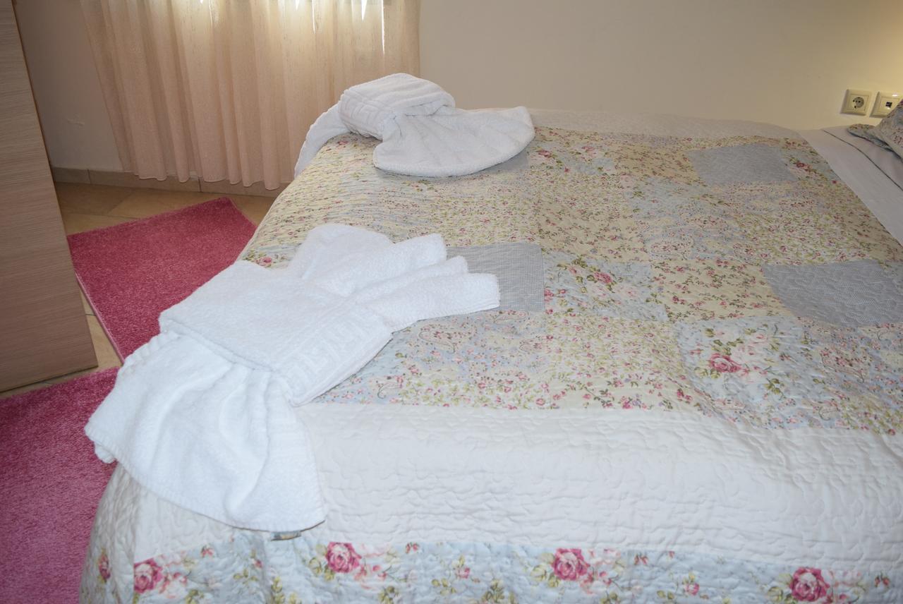 Cozy Residences In The Center Of Village - Lydia Lithos- Apartment Volissos