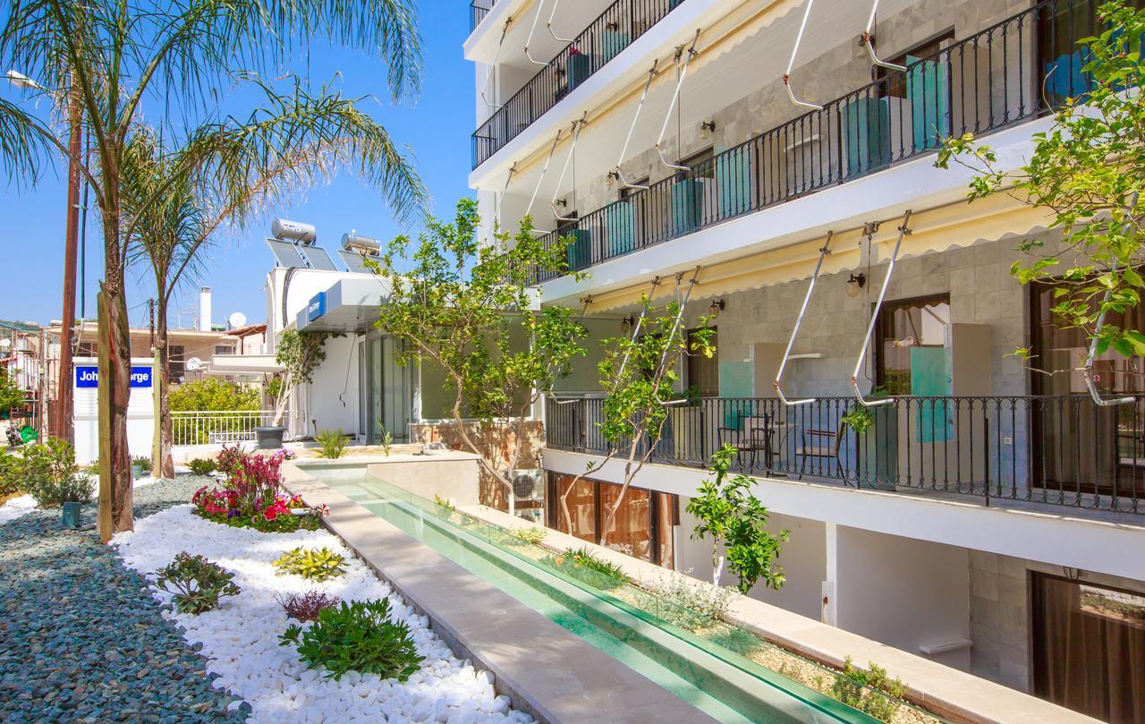 John & George Hotel 4*
