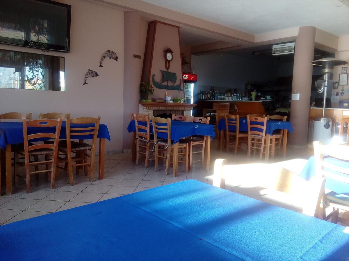 Delfini Aparthotel *