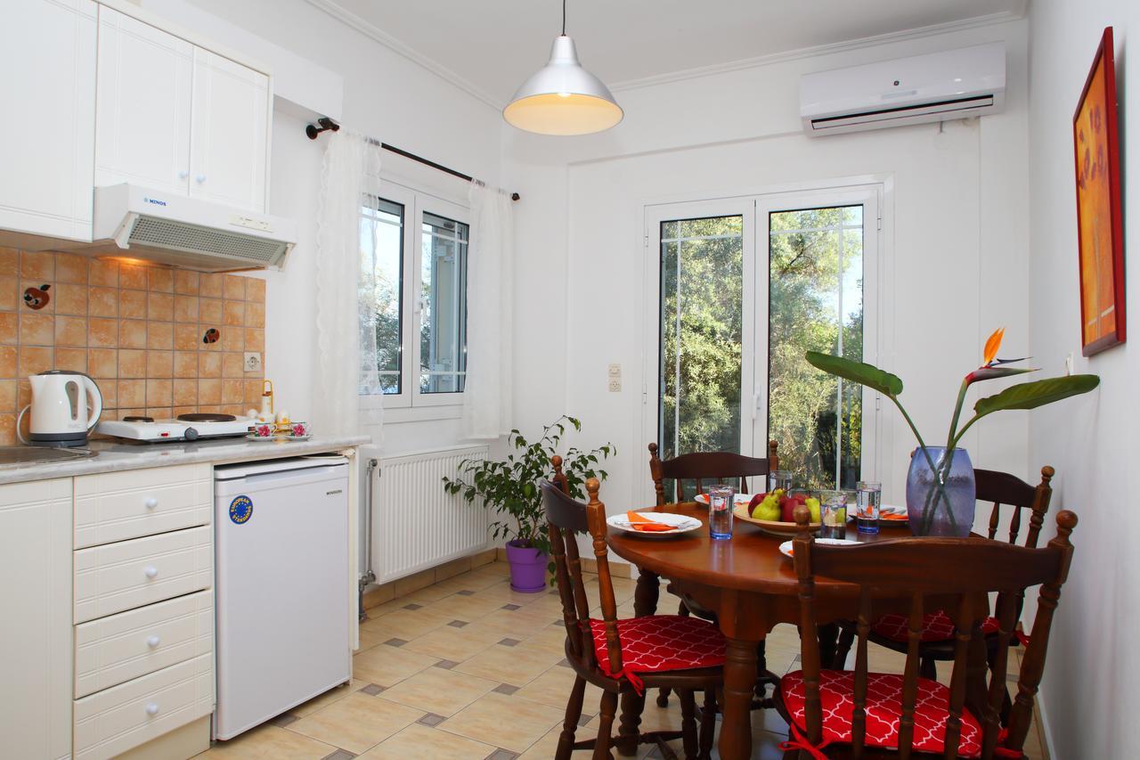 Liopetra Apartment *