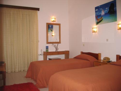 Athina Hotel Krestena