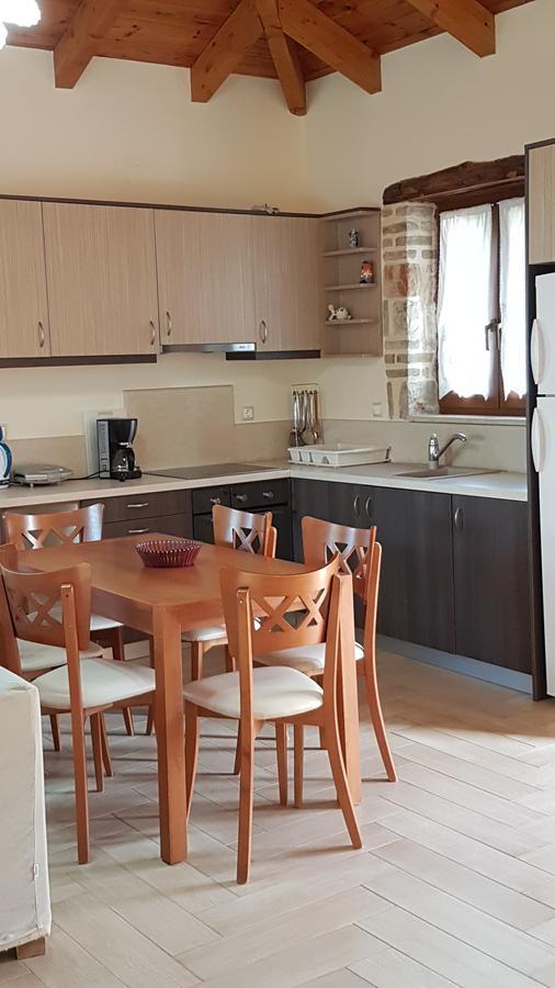 Castello Bellos Apartment *