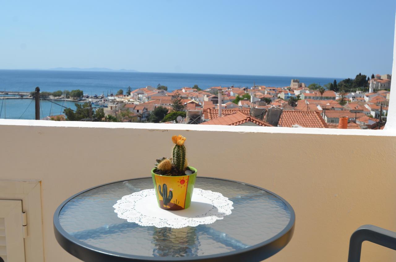 Samaina Guest house