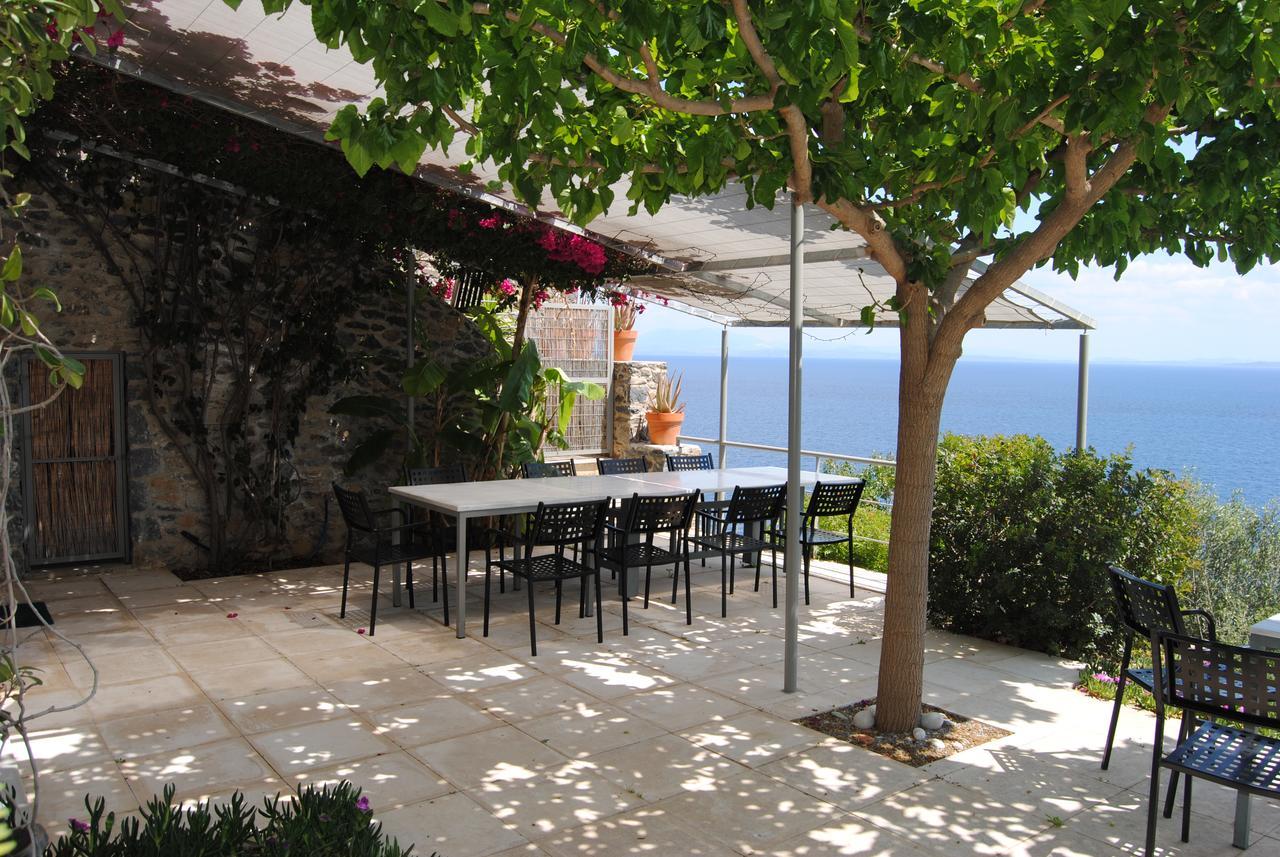 Leonidionhouses - The Ogra House *