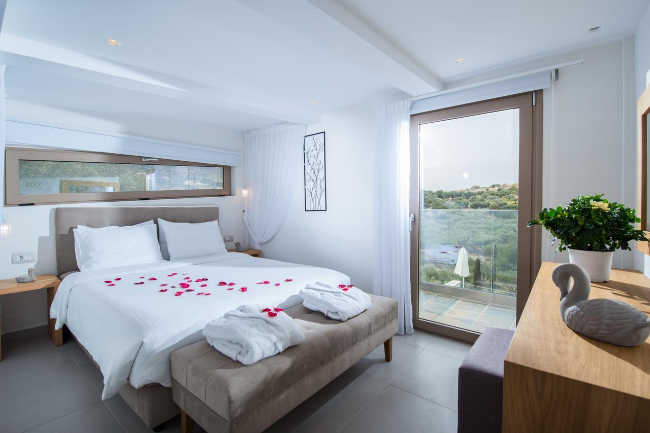 Hotel Diamond Village & Hersonissos (Crete)