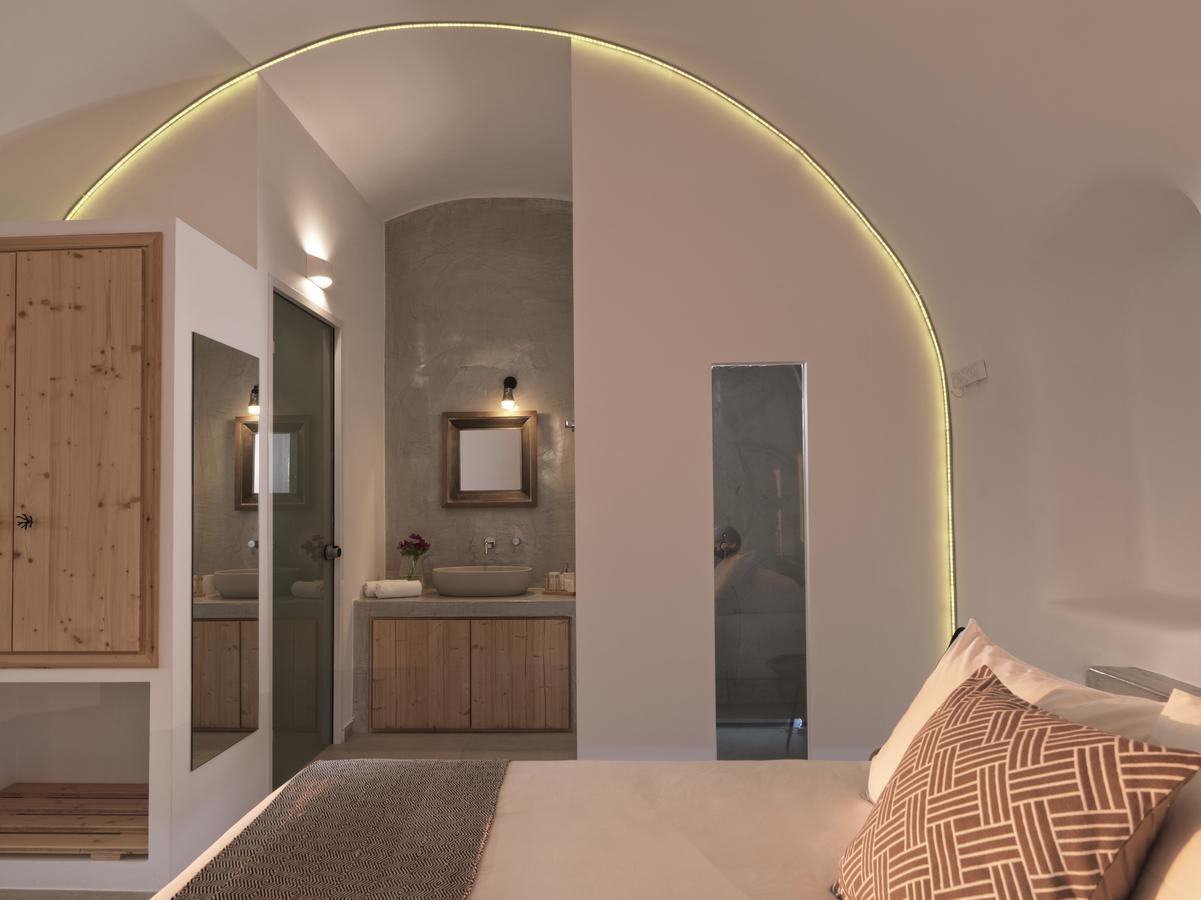 Elysian Santorini Villa